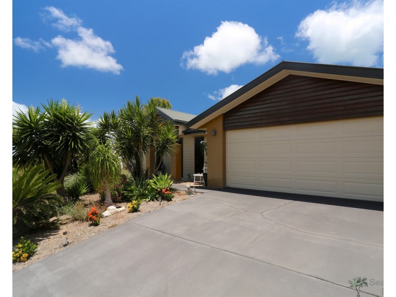 21 Cocoanut Point Drive, Zilzie QLD 4710