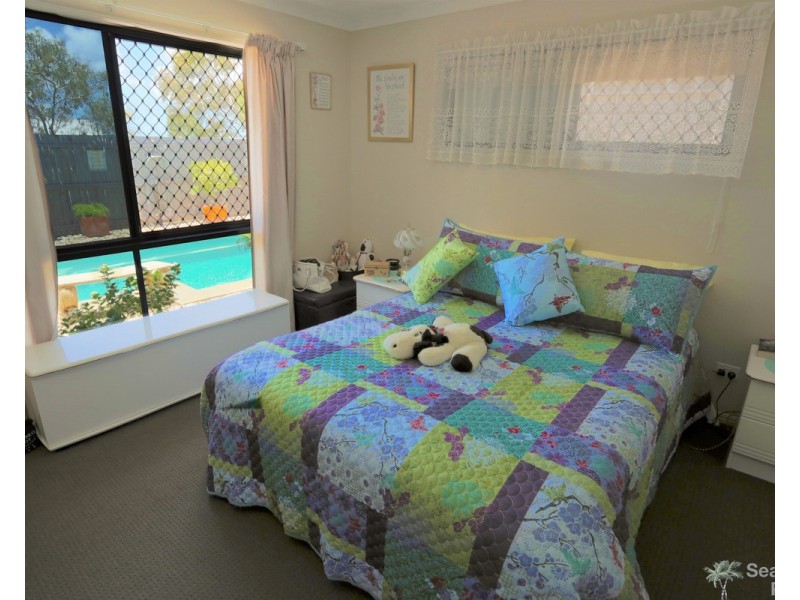21 Cocoanut Point Drive, Zilzie QLD 4710