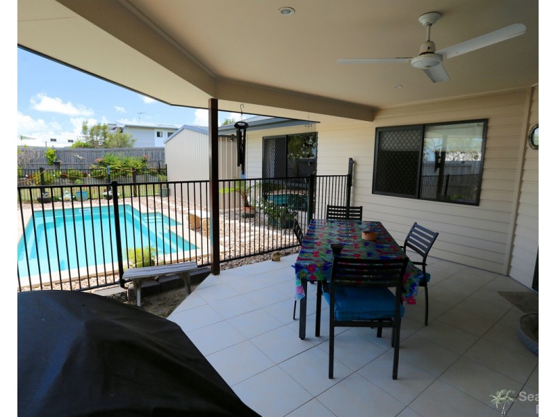 21 Cocoanut Point Drive, Zilzie QLD 4710