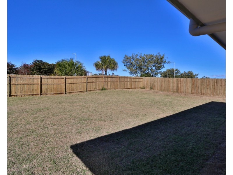 9 Waterpark Drive, Mulambin QLD 4703