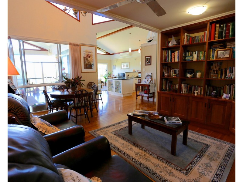 12 Coral Close, Zilzie QLD 4710