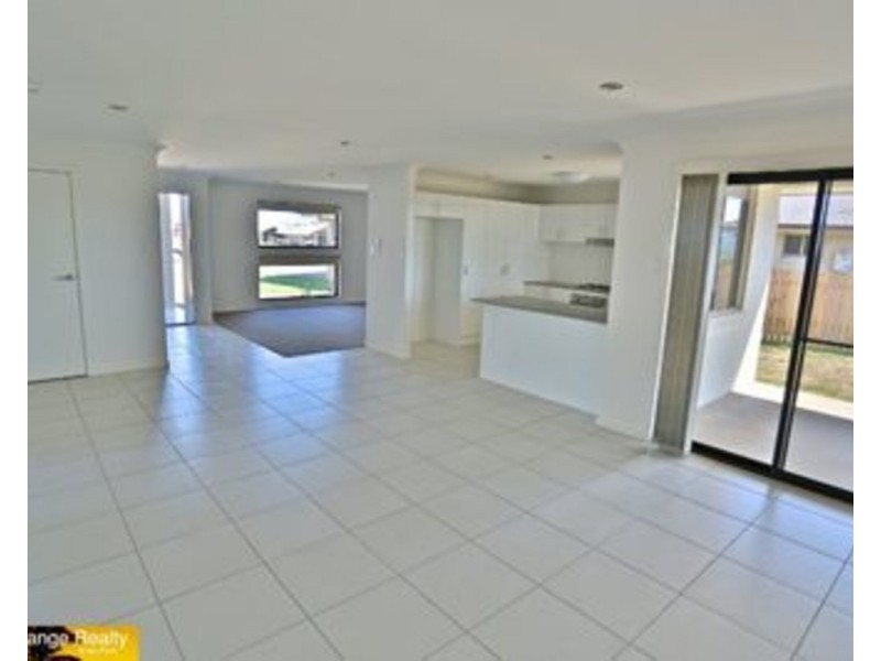 36 Falcon Crest, Zilzie QLD 4710