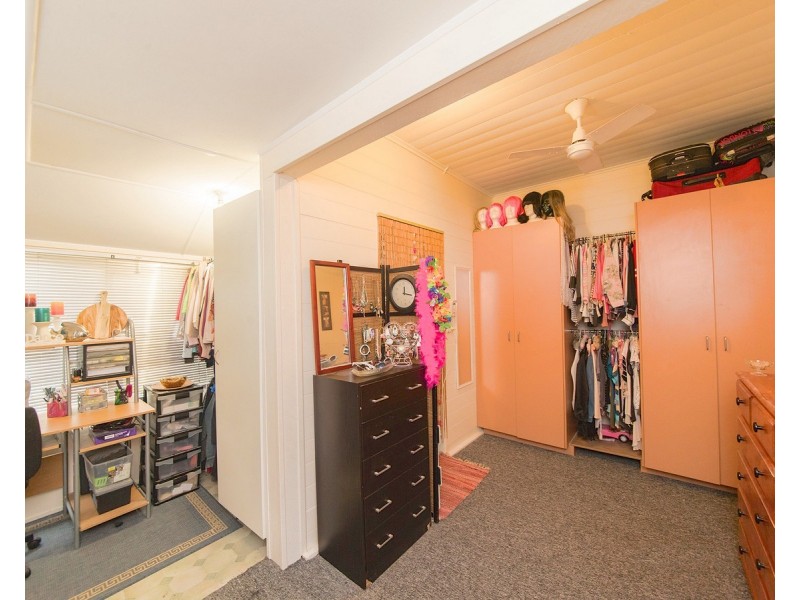 122 Western Street, West Rockhampton QLD 4700