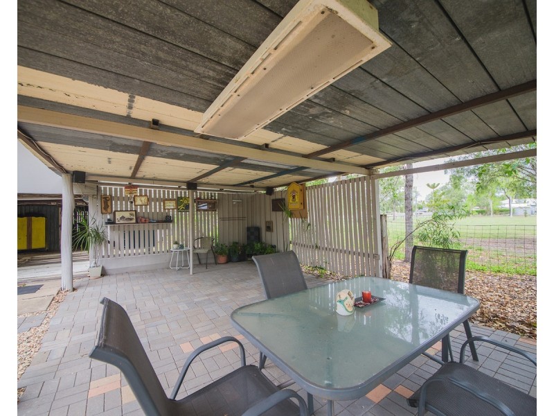 122 Western Street, West Rockhampton QLD 4700