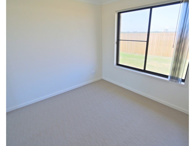 95 Monaco Drive, Zilzie QLD 4710