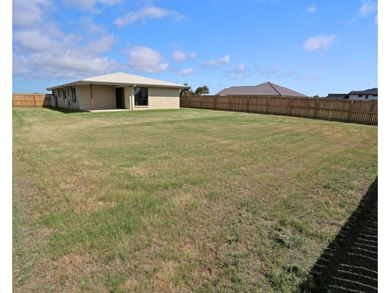95 Monaco Drive, Zilzie QLD 4710