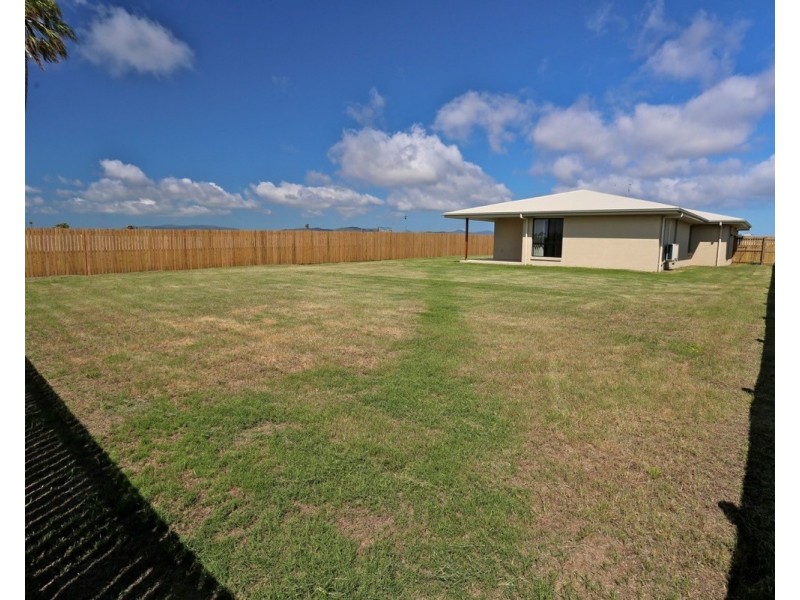95 Monaco Drive, Zilzie QLD 4710