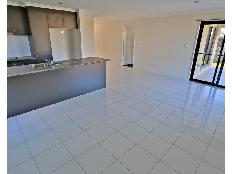 5 Eagle Heights, Zilzie QLD 4710