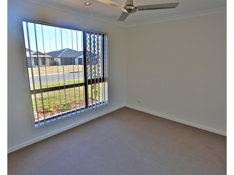 9 Eagle Heights, Zilzie QLD 4710