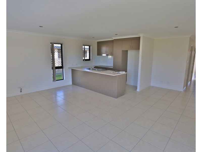 9 Eagle Heights, Zilzie QLD 4710