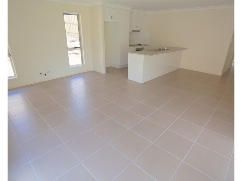 61 Cocoanut Point Drive, Zilzie QLD 4710
