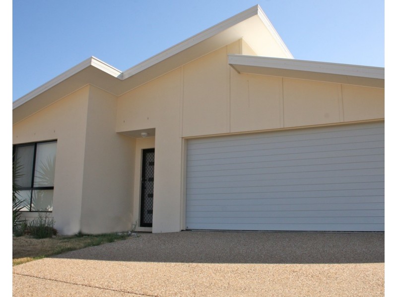 32 The Ridge Way, Zilzie QLD 4710