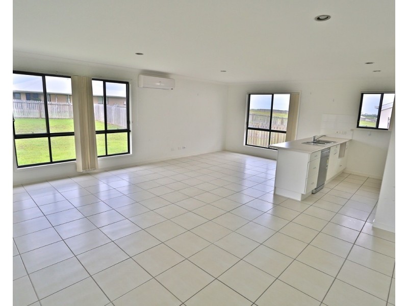 32 The Ridge Way, Zilzie QLD 4710