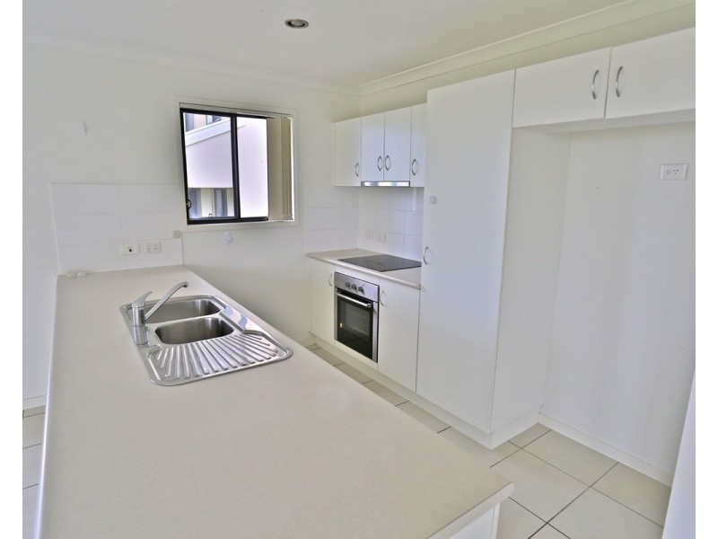 32 The Ridge Way, Zilzie QLD 4710