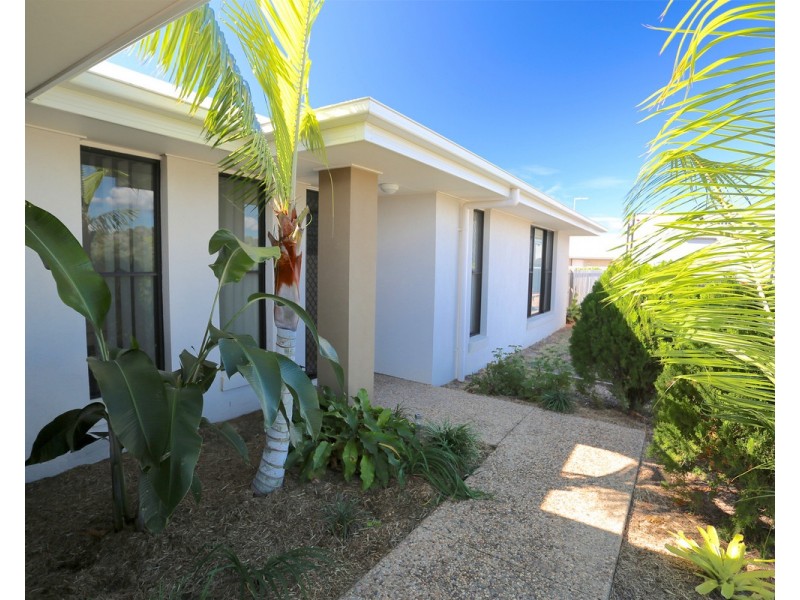 25 Falcon Crest, Zilzie QLD 4710