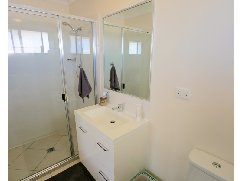 25 Falcon Crest, Zilzie QLD 4710