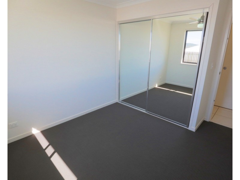 25 Falcon Crest, Zilzie QLD 4710