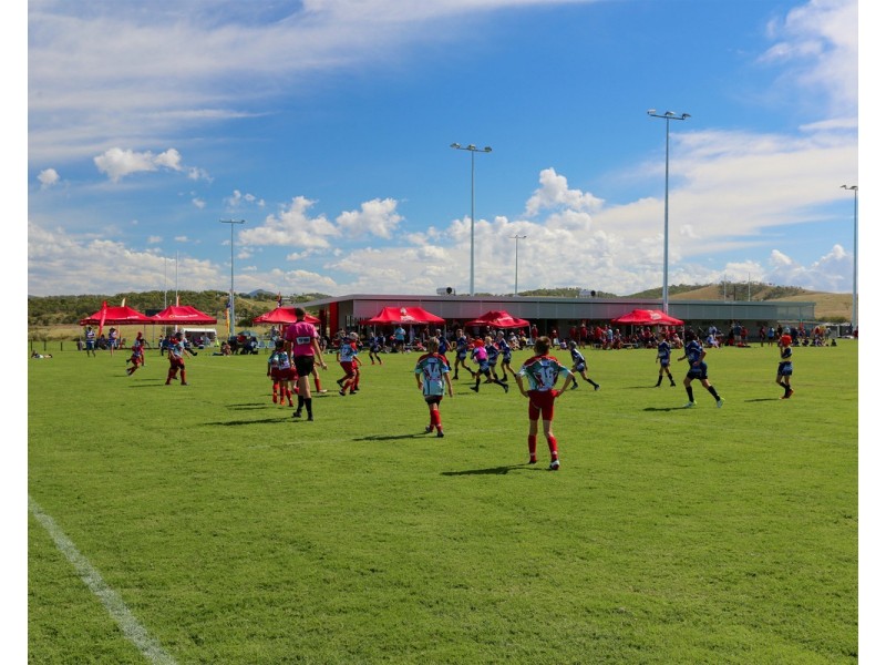 37-39 Thomas Street, Emu Park QLD 4710