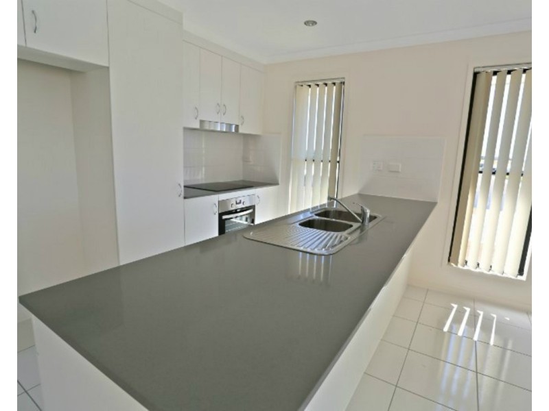 21 Falcon Crest, Emu Park QLD 4710