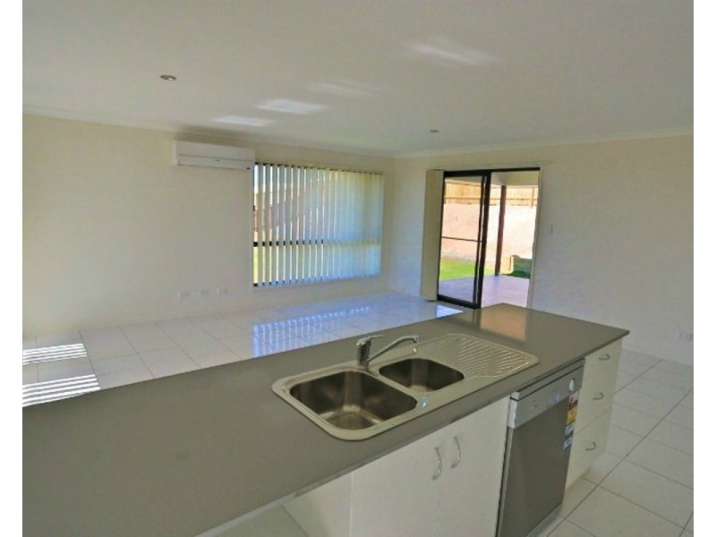 21 Falcon Crest, Emu Park QLD 4710