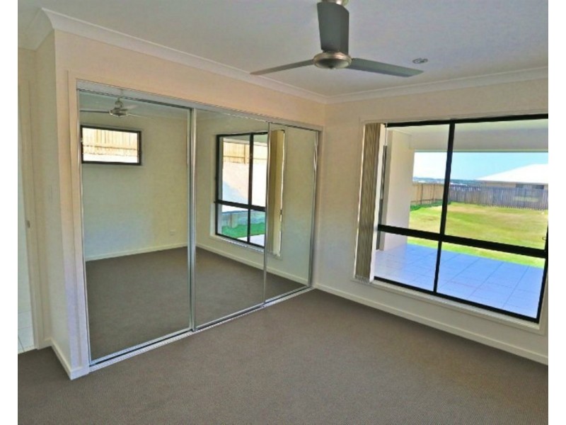 21 Falcon Crest, Emu Park QLD 4710