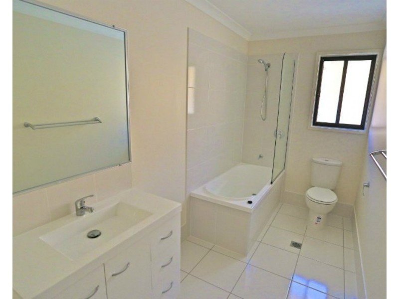 21 Falcon Crest, Emu Park QLD 4710