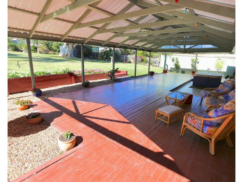 23 Comley Street, Zilzie QLD 4710