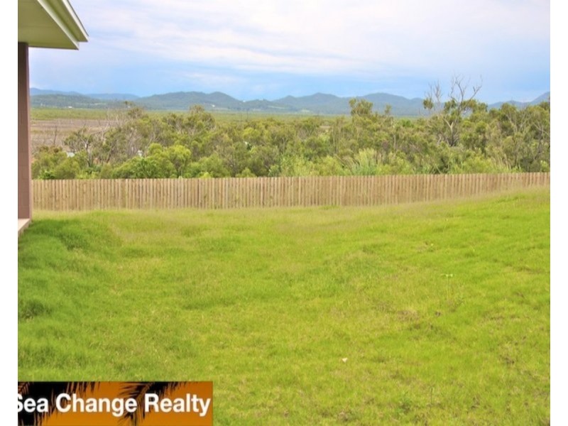13 The Peak, Zilzie QLD 4710