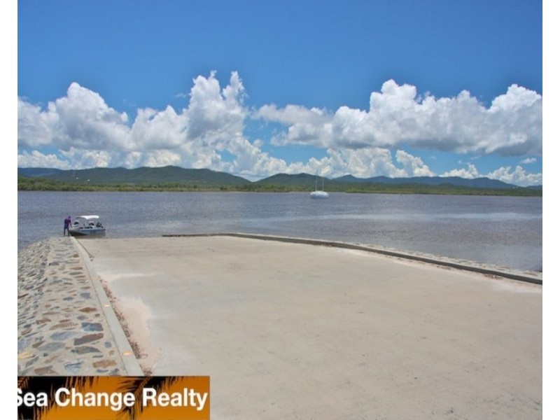 13 The Peak, Zilzie QLD 4710