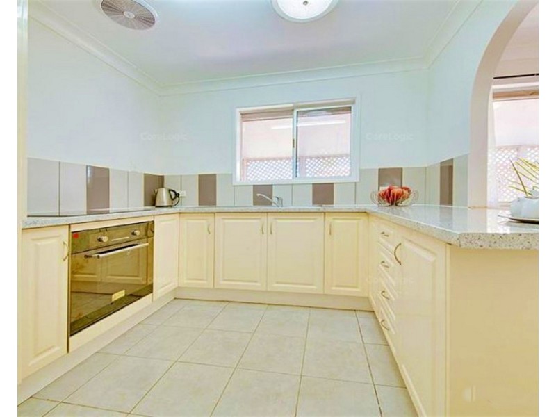 33 Pacific Street, Emu Park QLD 4710