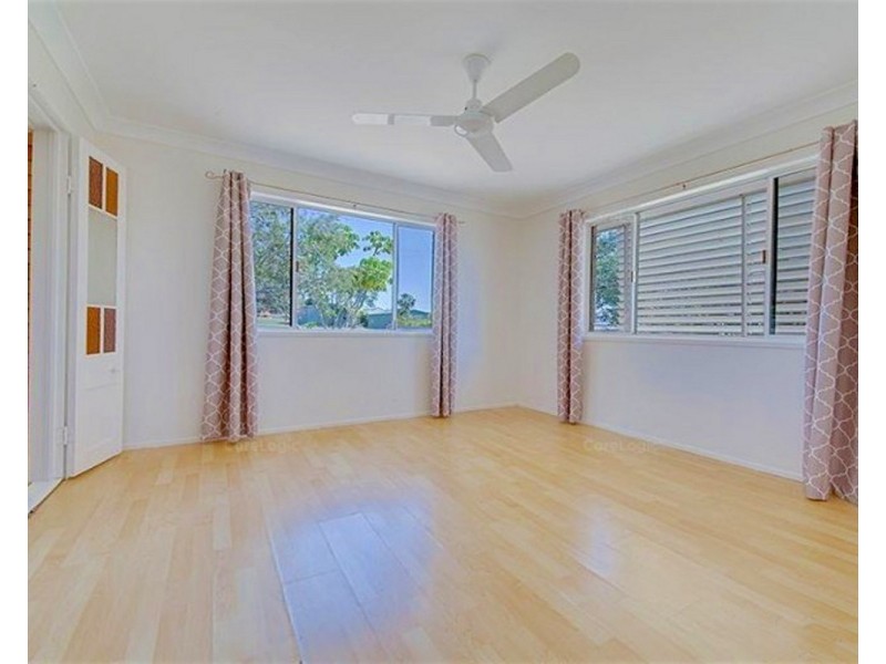 33 Pacific Street, Emu Park QLD 4710