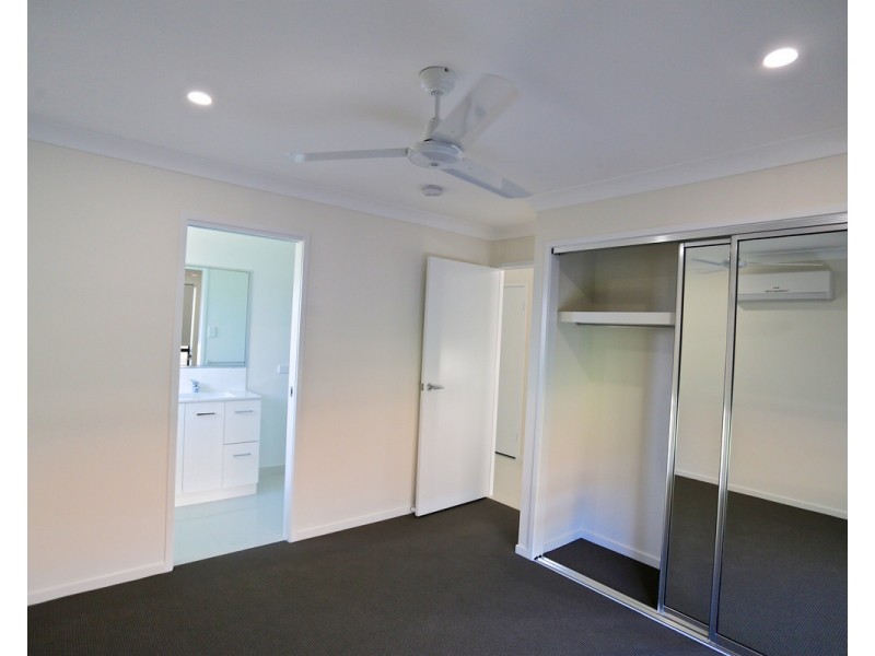 4 Ocean View Drive, Zilzie QLD 4710