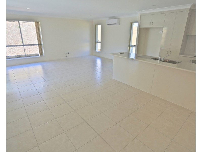81 Cocoanut Point Drive, Zilzie QLD 4710