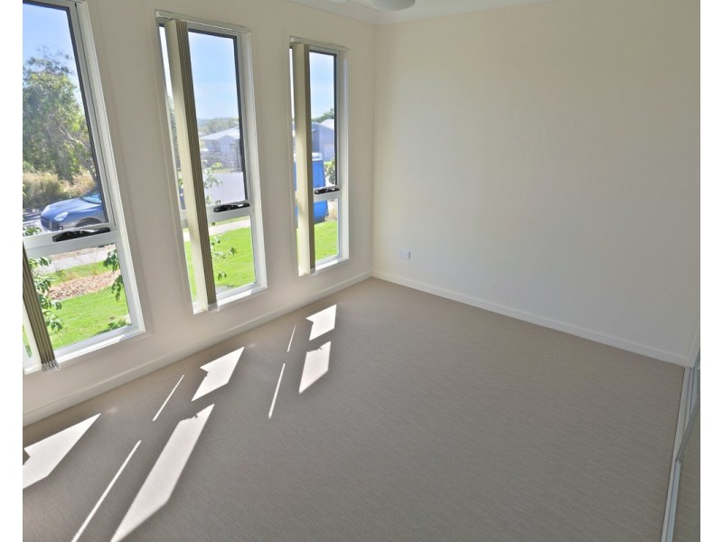 81 Cocoanut Point Drive, Zilzie QLD 4710