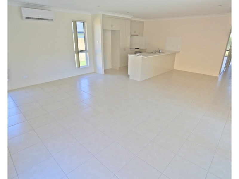 81 Cocoanut Point Drive, Zilzie QLD 4710