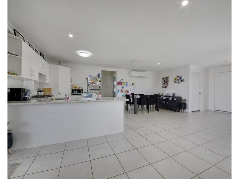 27 Amalfi Drive, Zilzie QLD 4710