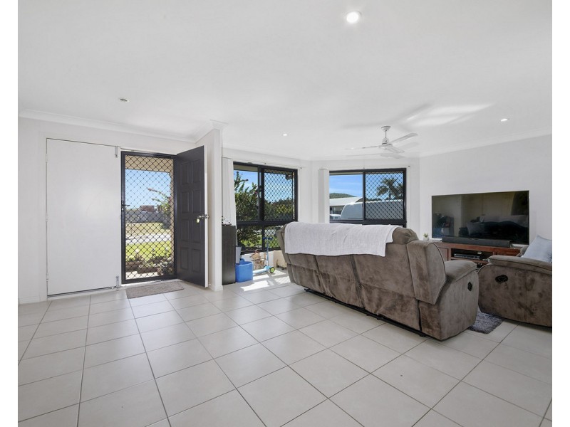 27 Amalfi Drive, Zilzie QLD 4710