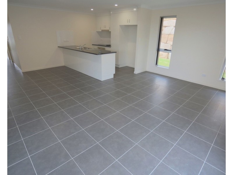 6 Ocean View Drive, Zilzie QLD 4710