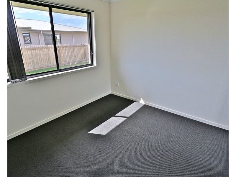 33 New Forest Road, Zilzie QLD 4710