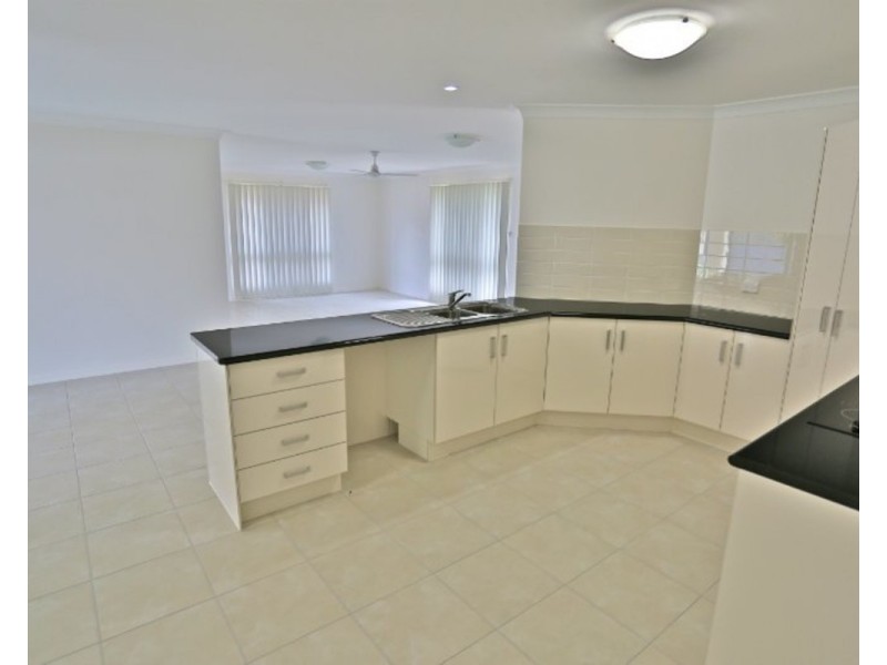 21 Nerita Avenue, Emu Park QLD 4710