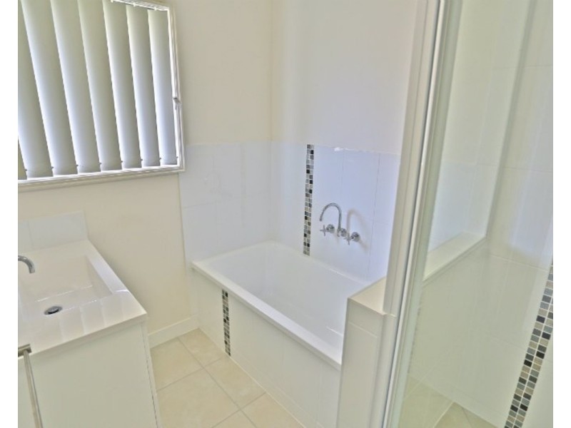 21 Nerita Avenue, Emu Park QLD 4710