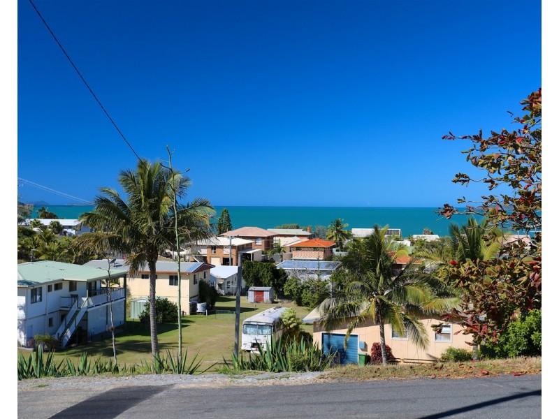 30 Higson Street, Emu Park QLD 4710