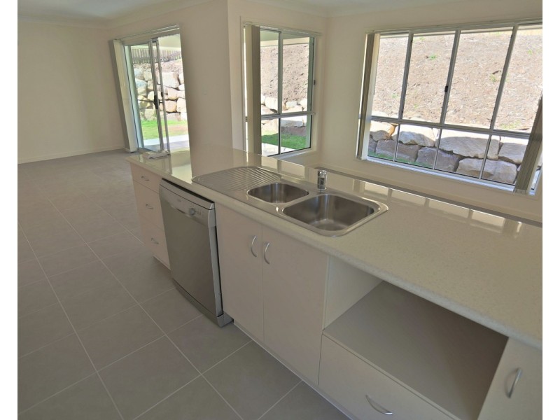 71 Cocoanut Point Drive, Zilzie QLD 4710