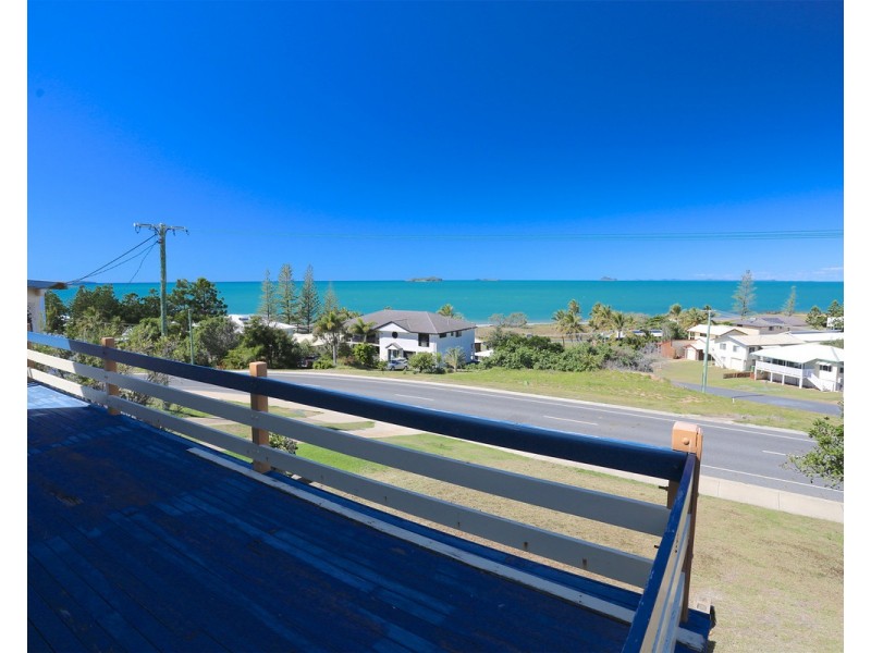 3 Bright Street, Emu Park QLD 4710