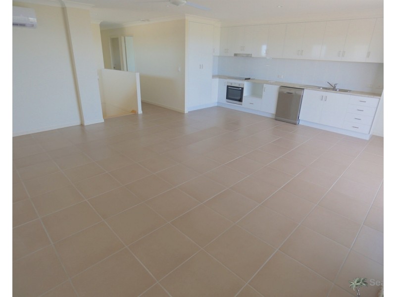 7 Seaspray Drive, Zilzie QLD 4710