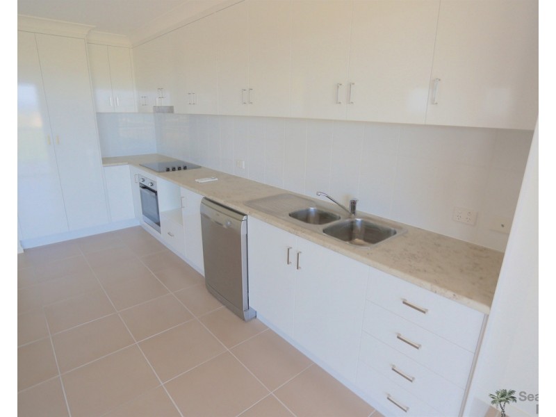 7 Seaspray Drive, Zilzie QLD 4710