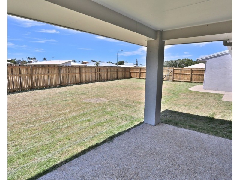 2 Aqua Lane, Mulambin QLD 4703