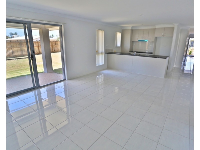 2 Aqua Lane, Mulambin QLD 4703