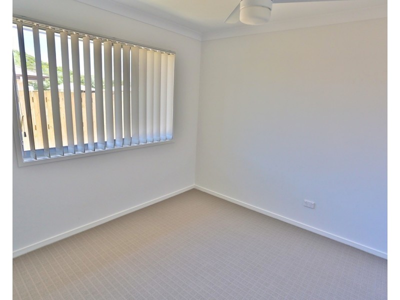 2 Aqua Lane, Mulambin QLD 4703