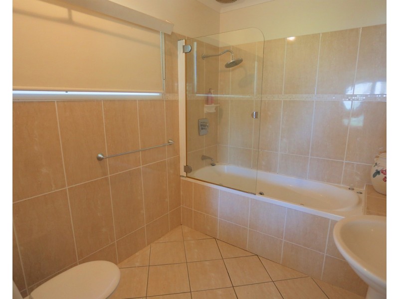 4-6 Kennedy Street, Zilzie QLD 4710